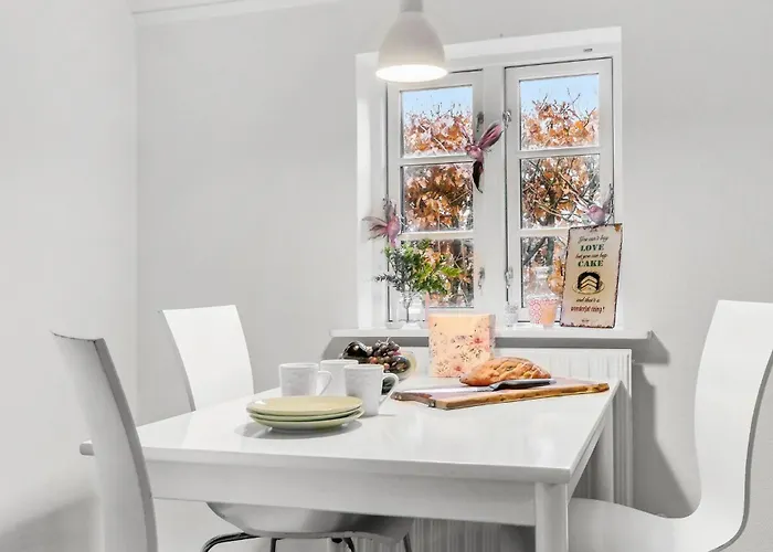 Semesterbostad 4 Bedroom Awesome In *